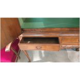 Italtaró Bárszekrény