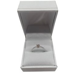 Fehérarany brilliáns gyűrű 0,4 CT