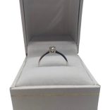 Fehérarany brilliáns gyűrű 0,4 CT