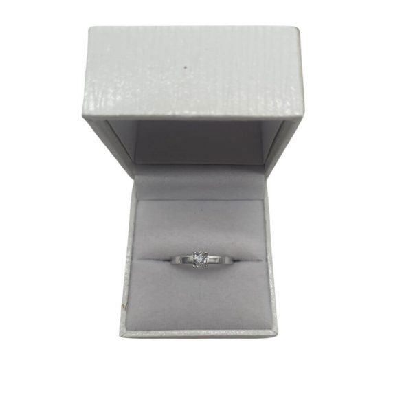 Fehérarany brilliáns gyűrű 0,36 CT