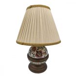 Majolika Váza Kis Méretű 19. század