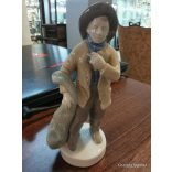 Halászó Német Fiú Porcelán