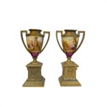 Páros bécsi díszváza 