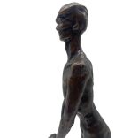 Bronz Kisplasztika márvány talapzaton - Pihenő férfi