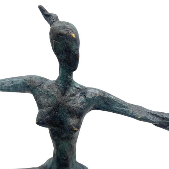 Francia női bronz szobor 