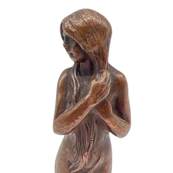 Szeccessziós álló női akt (pecsétnyomó)