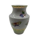 Herendi Viktória mintás porcelán váza 