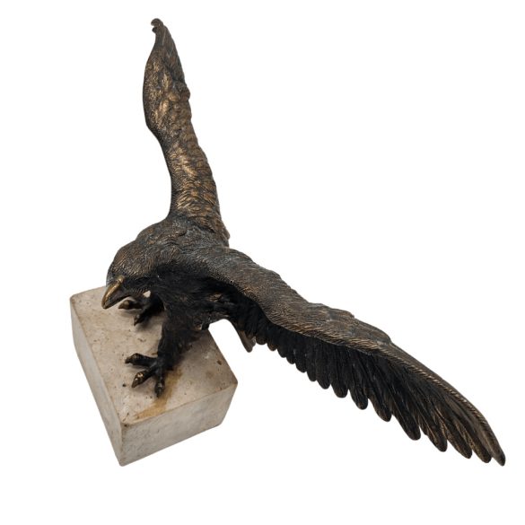 Bronz Turul kő alapon