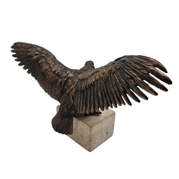 Bronz Turul kő alapon